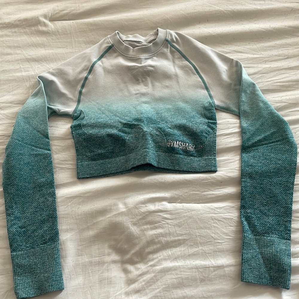 Gymshark top